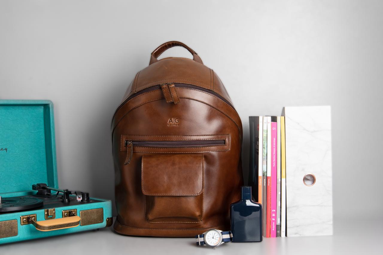 Classic Backpack in Chocolate Leather - final sale no exchange