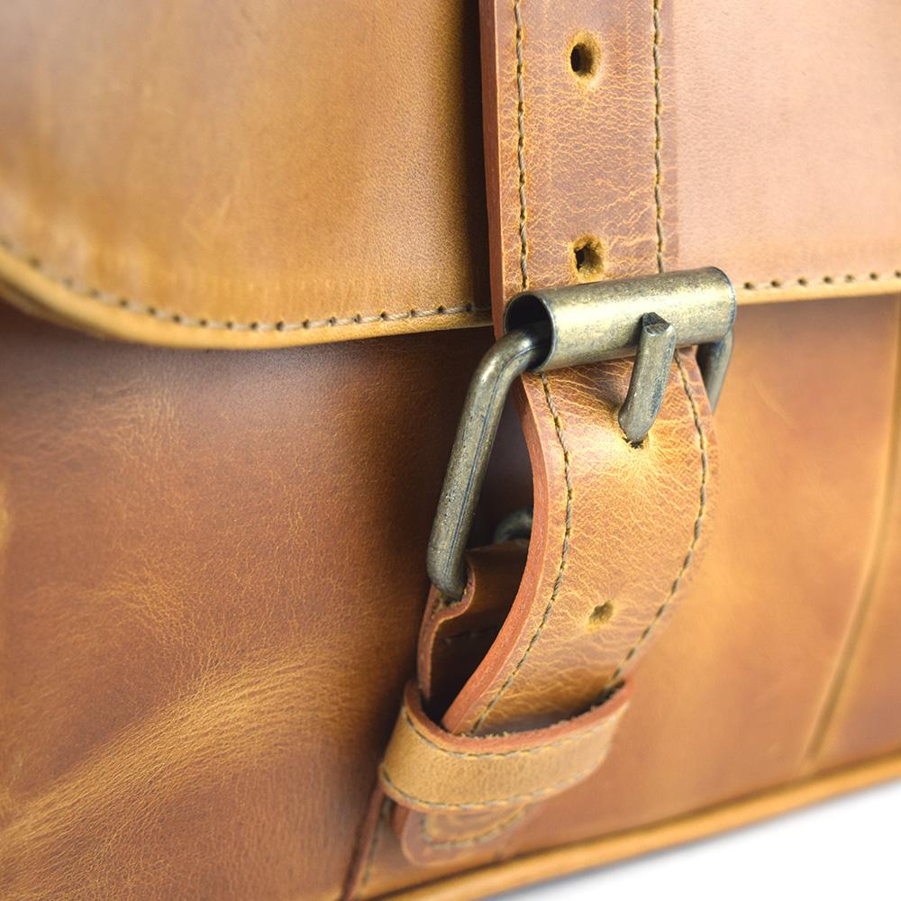 Montana Portfolio XL Briefcase Legal Size in Cognac Leather