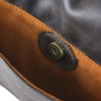 Nevada Messenger Bag in Aged Dark Brown Leather - FINAL SALE NO EXCHANGE
