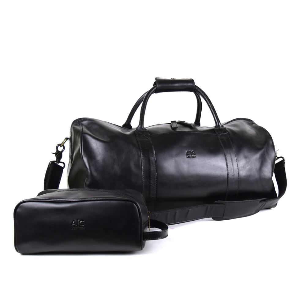 Classic Duffel in Black Leather