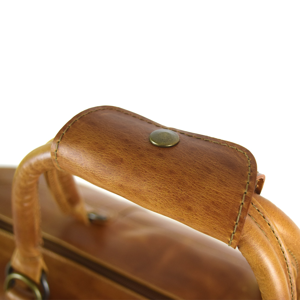 Travel bag with shoe compartment - made of 100% pull up cognac leather+ free case - Image 6
